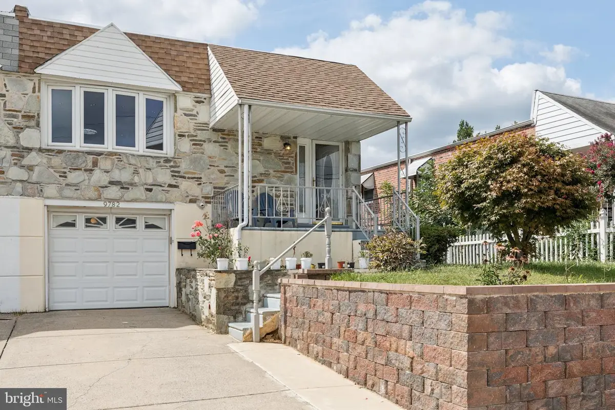 9782 Clark St, Philadelphia, PA 19115 - Image #1