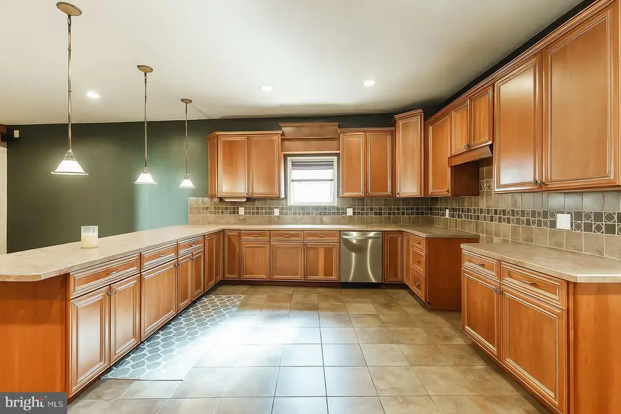 207 Moore St, Philadelphia, PA 19148 - Image #3