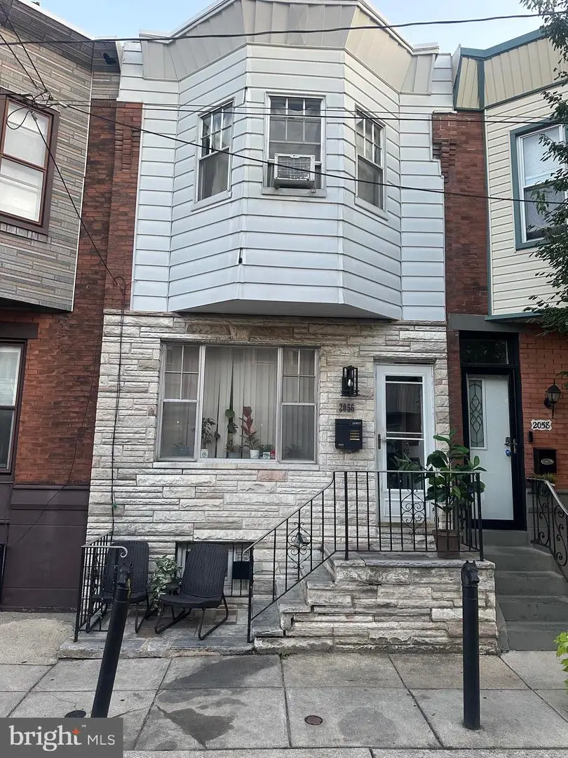 2056 Emily St, Philadelphia, PA 19145 - Image #1