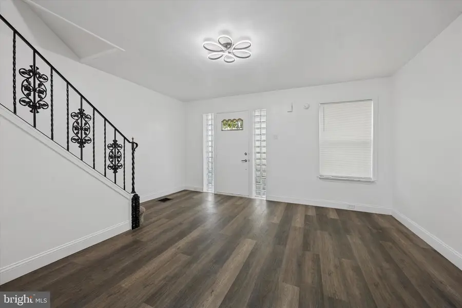 2515 S 68th St, Philadelphia, PA 19142 - Image #2