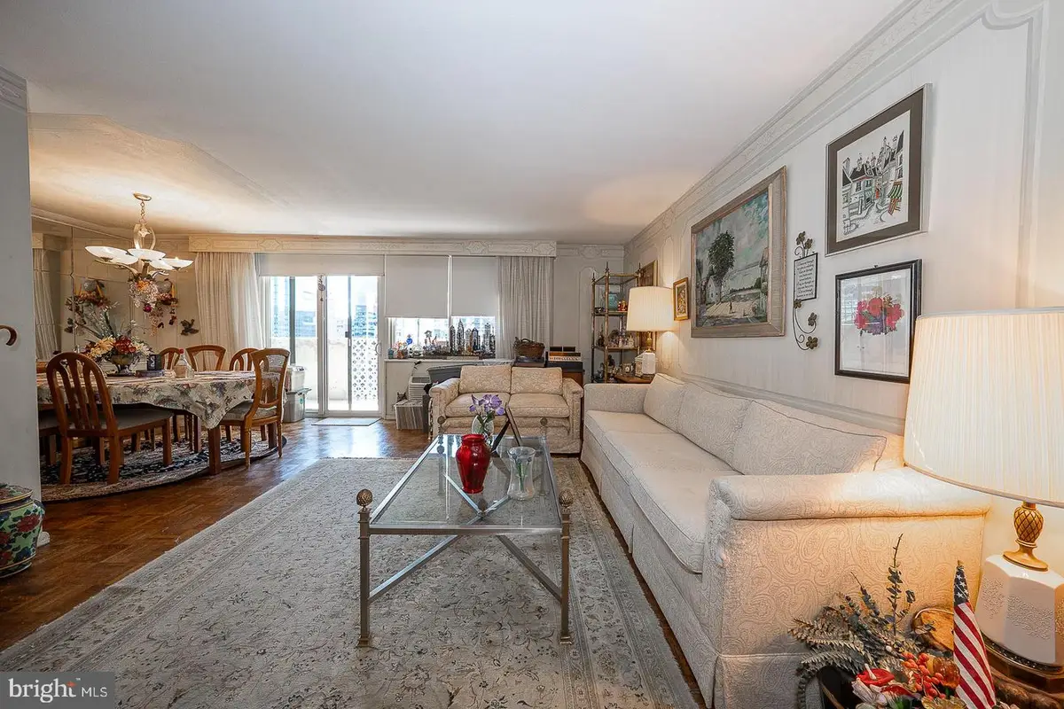 1901 John F Kennedy Blvd #2420, Philadelphia, PA 19103 - Image #1