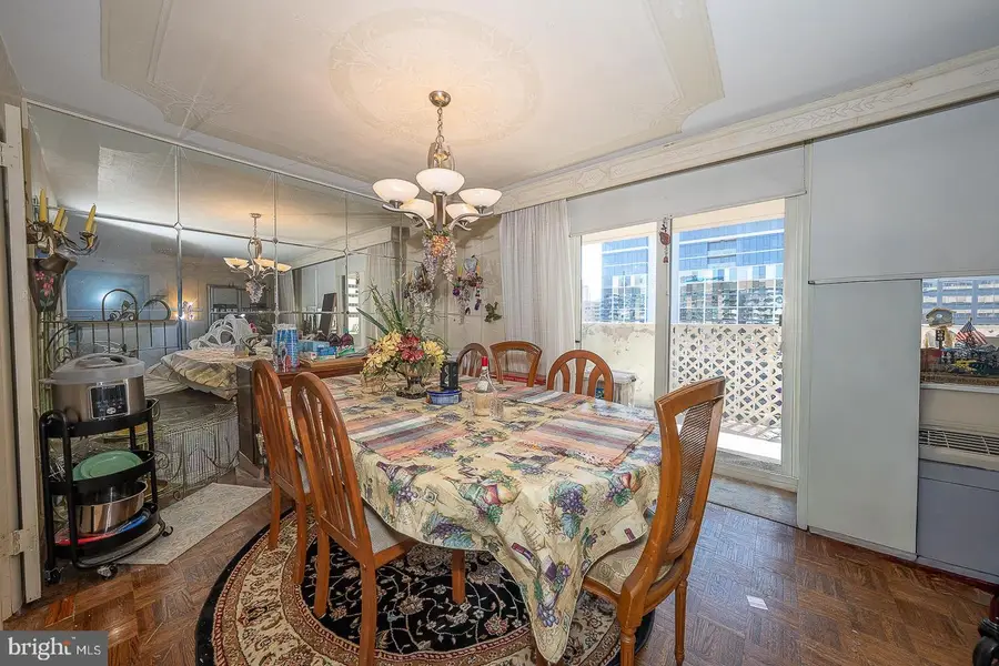 1901 John F Kennedy Blvd #2420, Philadelphia, PA 19103 - Image #3