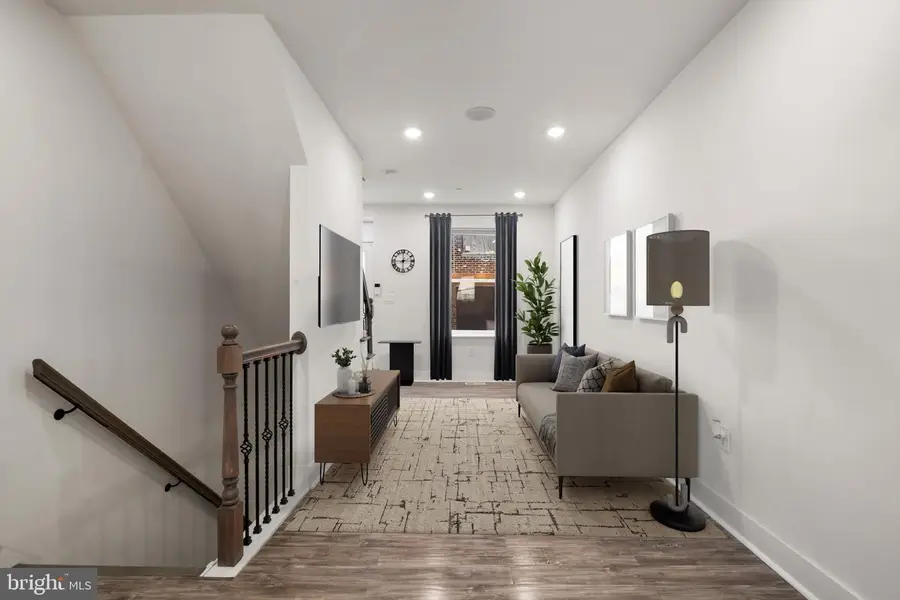 1752 Waterloo St, Philadelphia, PA 19122 - Image #2