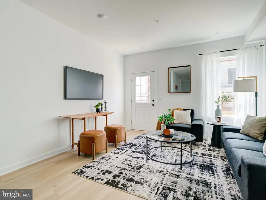 1351 S 29th St, Philadelphia, PA 19146 - Image #2