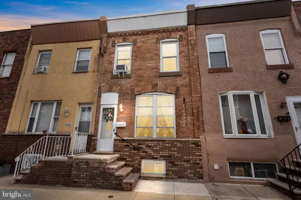 2407 S Warnock St, PHILADELPHIA, PA 19148