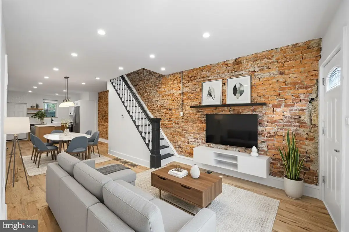 2115 Watkins St, Philadelphia, PA 19145 - Image #1