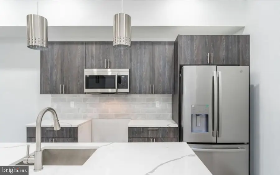 2438 N Mascher St, Philadelphia, PA 19133 - Image #3