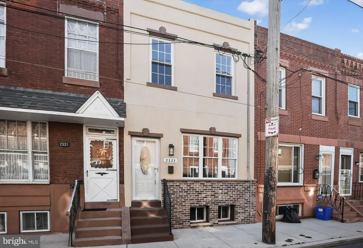 2323 S Bancroft St, Philadelphia, PA 19145 - Image #1