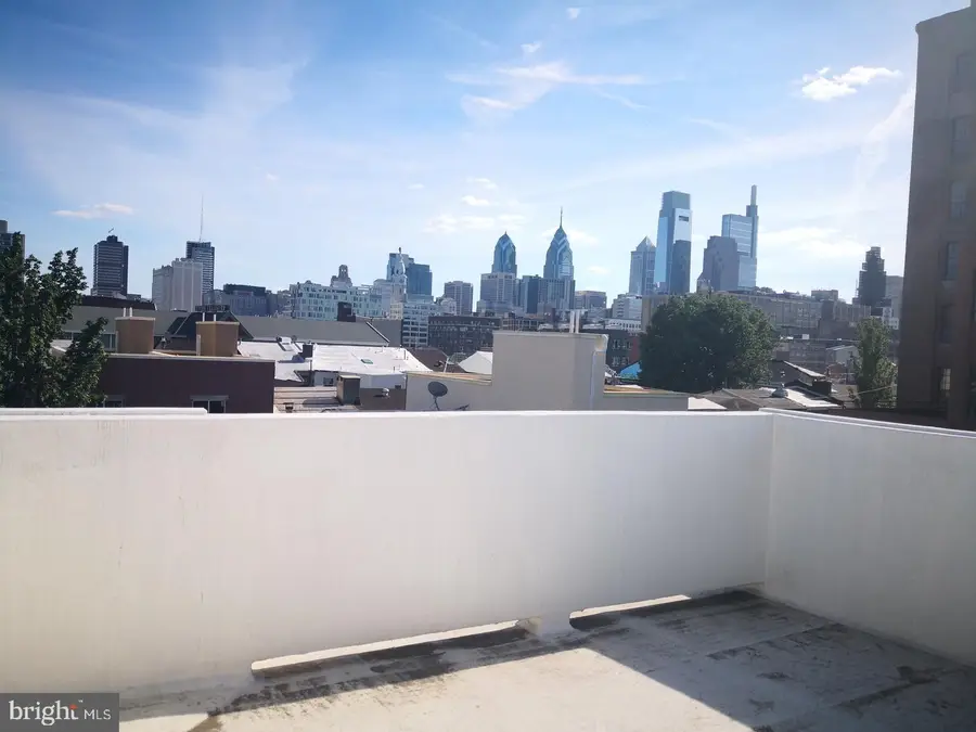 1008 Green St, Philadelphia, PA 19123 - Image #3