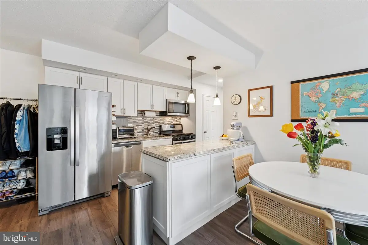 2101-17 Chestnut St #819, Philadelphia, PA 19103 - Image #1