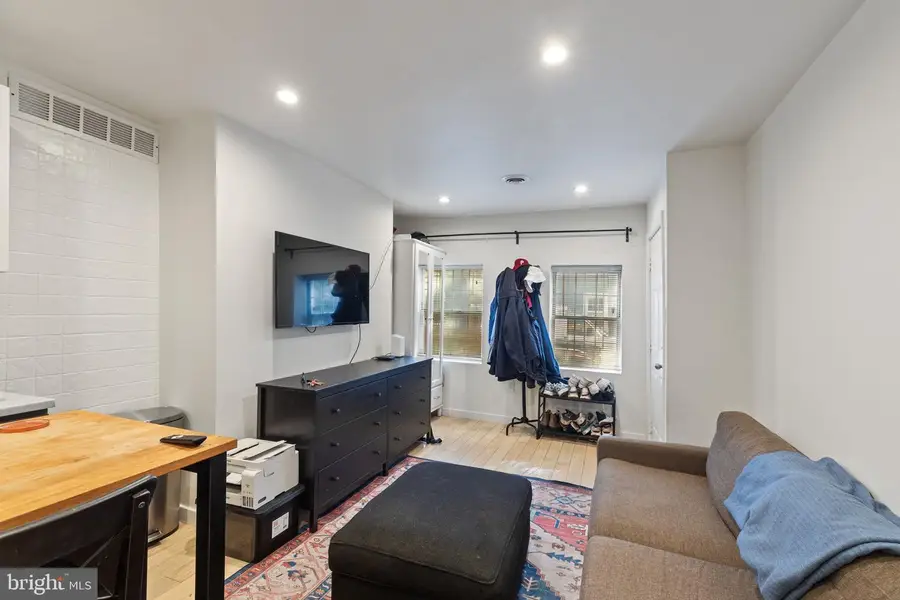 618 S 21st St, Philadelphia, PA 19146 - Image #3