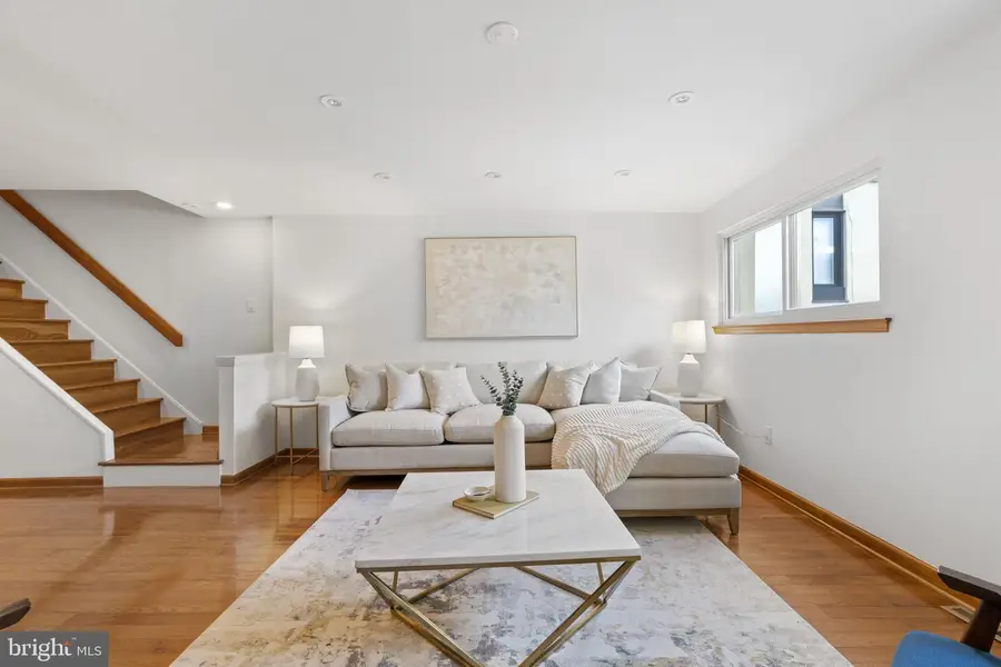 1 Alder Ct, Philadelphia, PA 19147 - Image #3