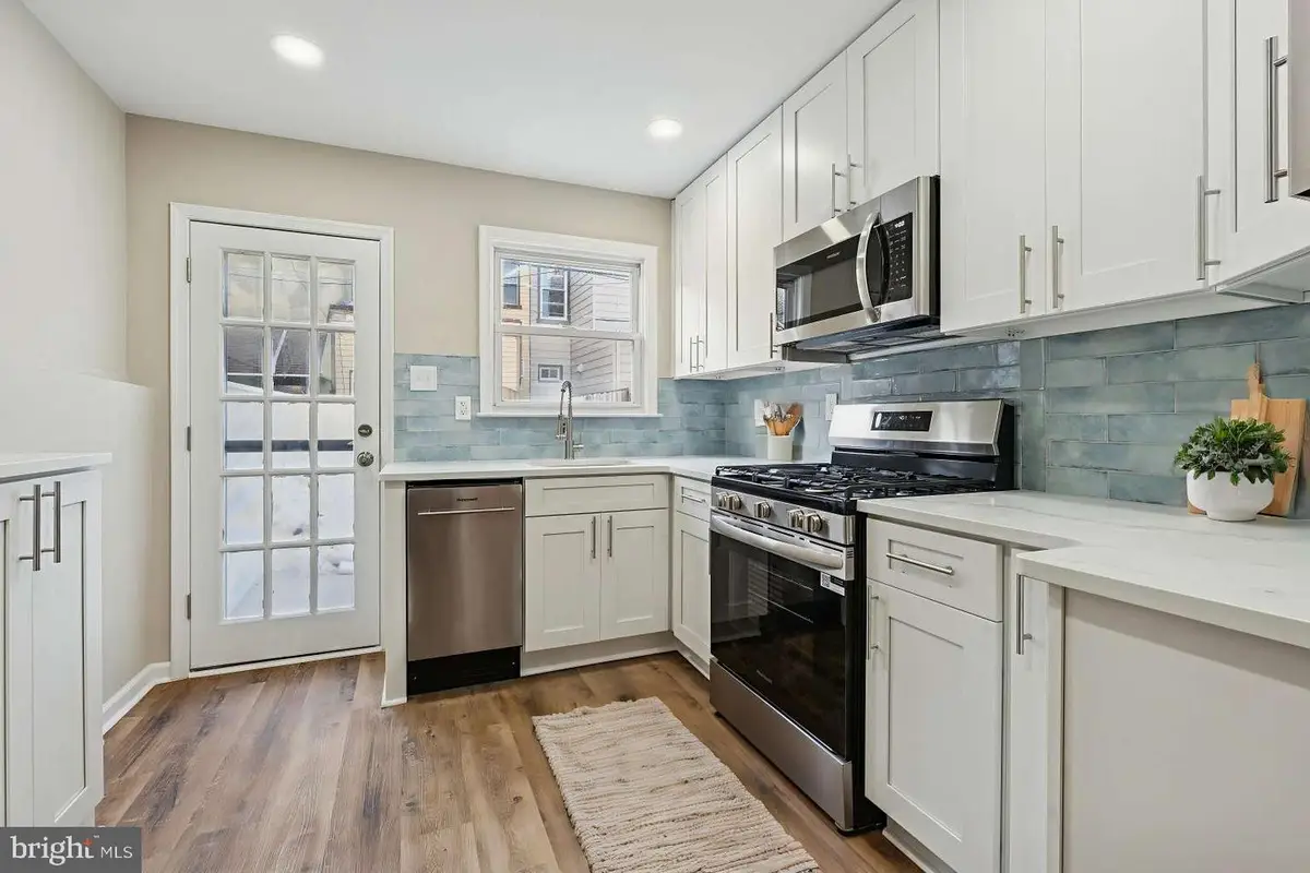 2324 S Alder St, Philadelphia, PA 19148 - #1