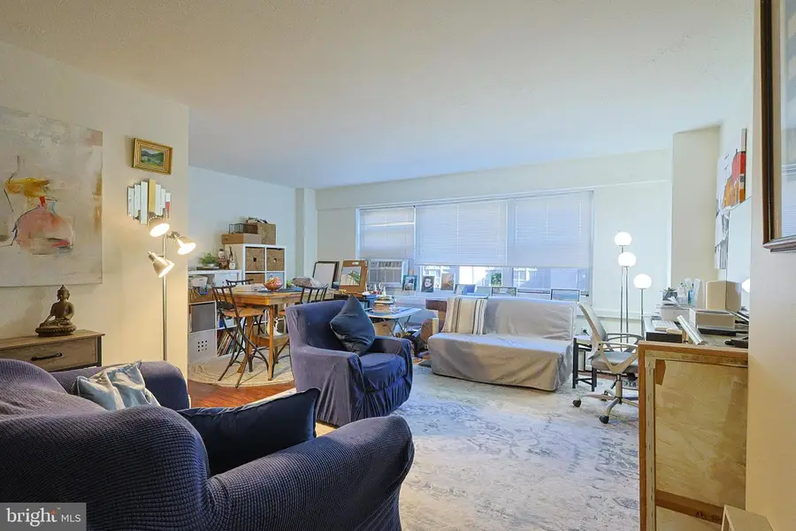 118 S 21st St #218, Philadelphia, PA 19103 - Image #2