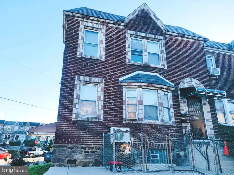 1328 Greeby St, Philadelphia, PA 19111 - Image #2