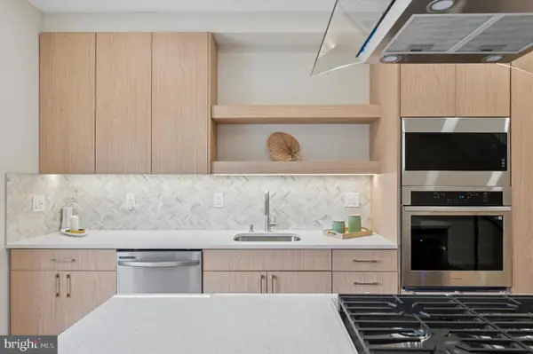 2439 E Huntingdon St, PHILADELPHIA, PA 19125