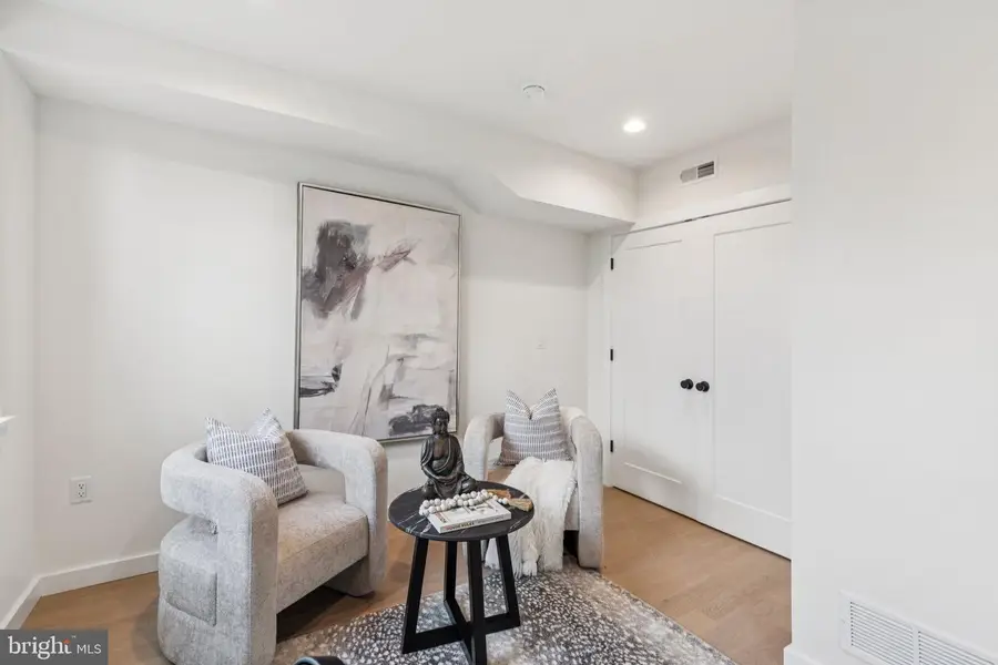 612 N Brenna Walk, Philadelphia, PA 19123 - #3