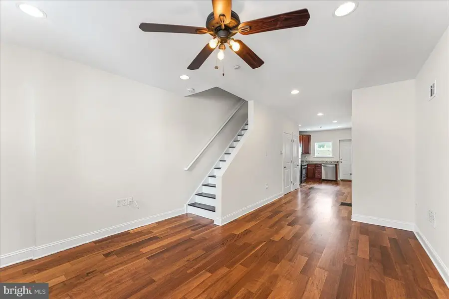 2132 Sears St, Philadelphia, PA 19146 - Image #2