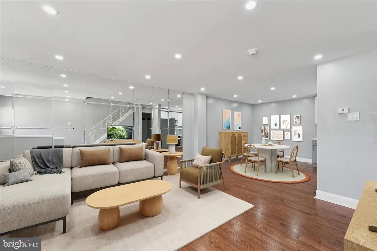 1319 Patrick Henry Pl, Philadelphia, PA 19122 - Image #1