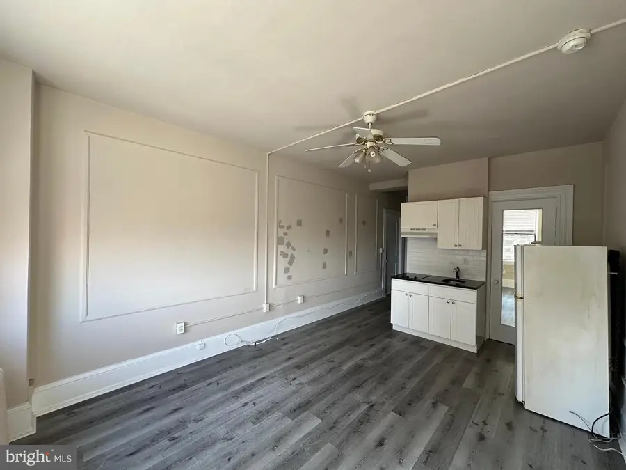 1324-00 Locust St #1422, Philadelphia, PA 19107 - Image #2