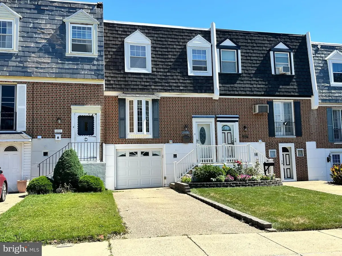 3225 Kilburn Rd, Philadelphia, PA 19114 - Image #1