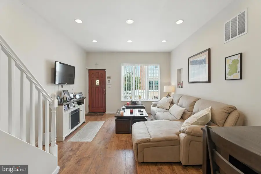 314 Gladstone St, Philadelphia, PA 19148 - Image #3