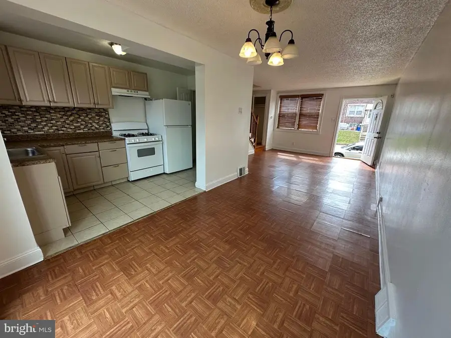 4521 Hale St, Philadelphia, PA 19135 - Image #2