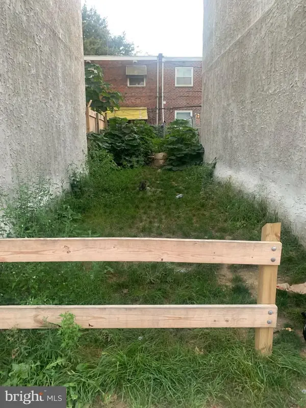 2942 Westmont St, PHILADELPHIA, PA 19121