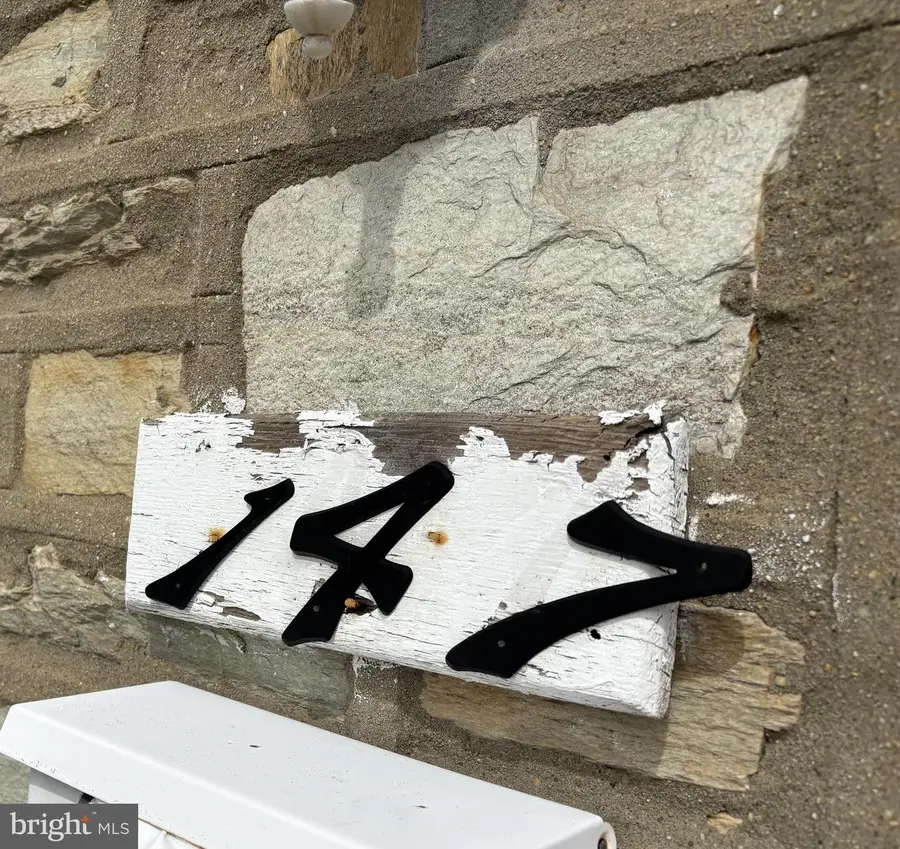 147 E Fariston Dr, Philadelphia, PA 19120 - #2