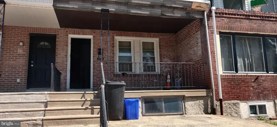 2523 S Dewey St, Philadelphia, PA 19142 - Image #2