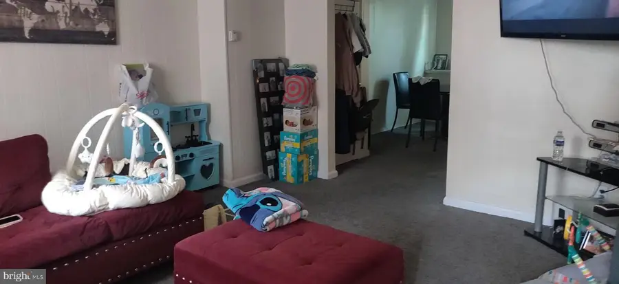 2527 S Millick St, Philadelphia, PA 19142 - Image #3