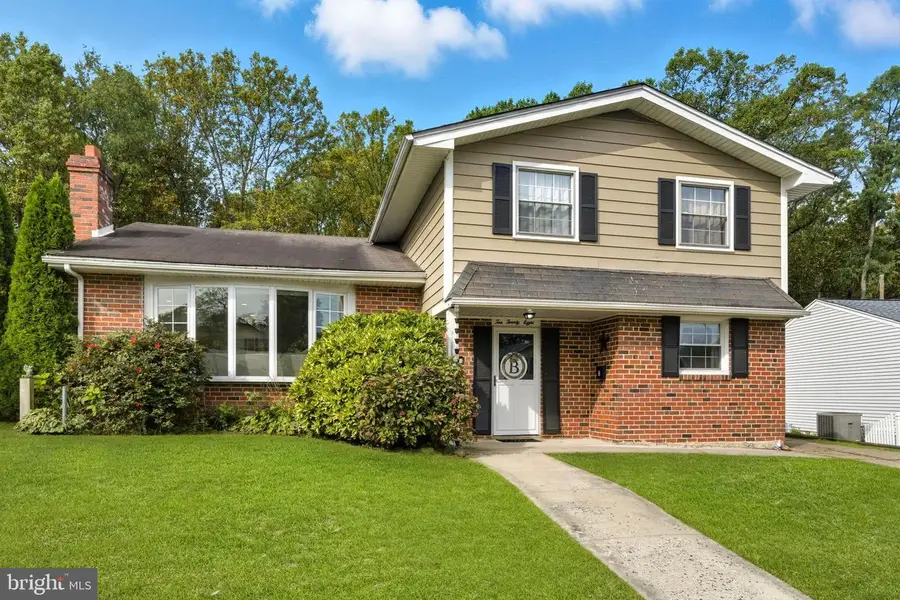 1028 Norvelt Dr, Philadelphia, PA 19115 - Image #2