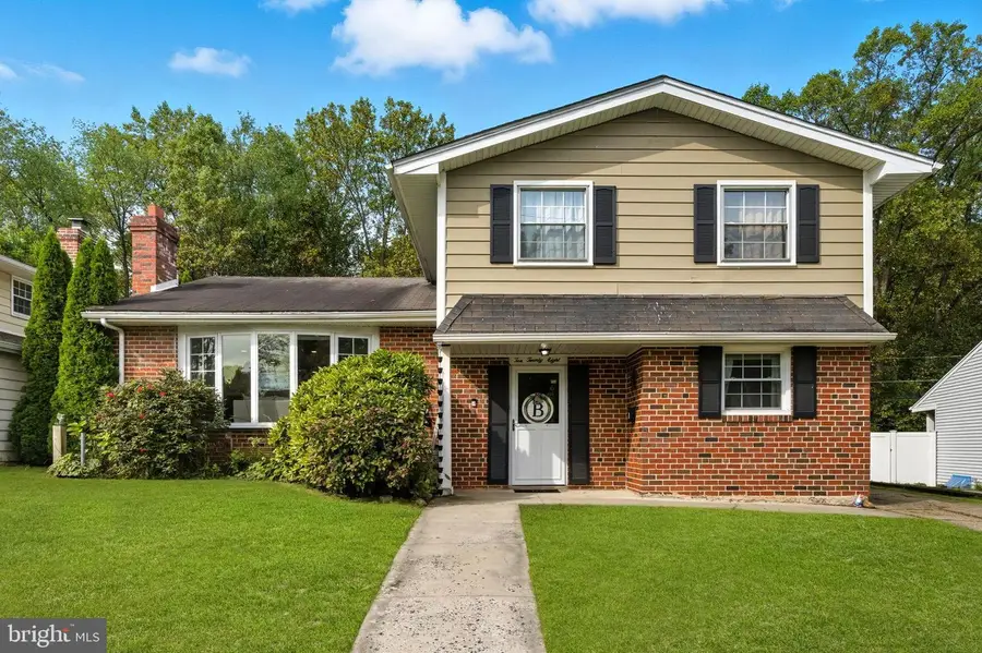 1028 Norvelt Dr, Philadelphia, PA 19115 - Image #3