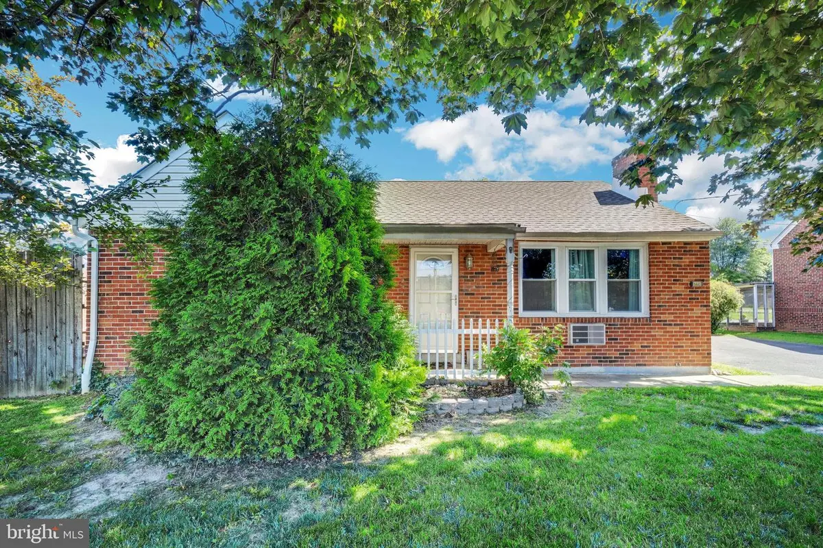 1443 Rhawn St, Philadelphia, PA 19111 - Image #1