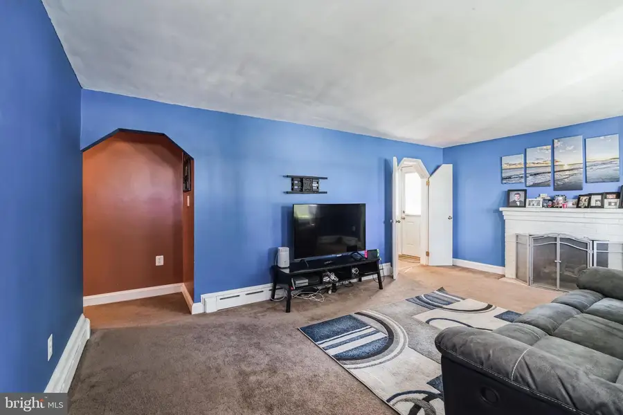 1443 Rhawn St, Philadelphia, PA 19111 - Image #3