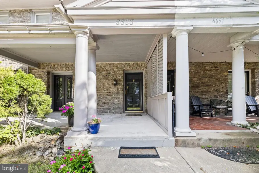 6653 Lincoln Dr, Philadelphia, PA 19119 - Image #2