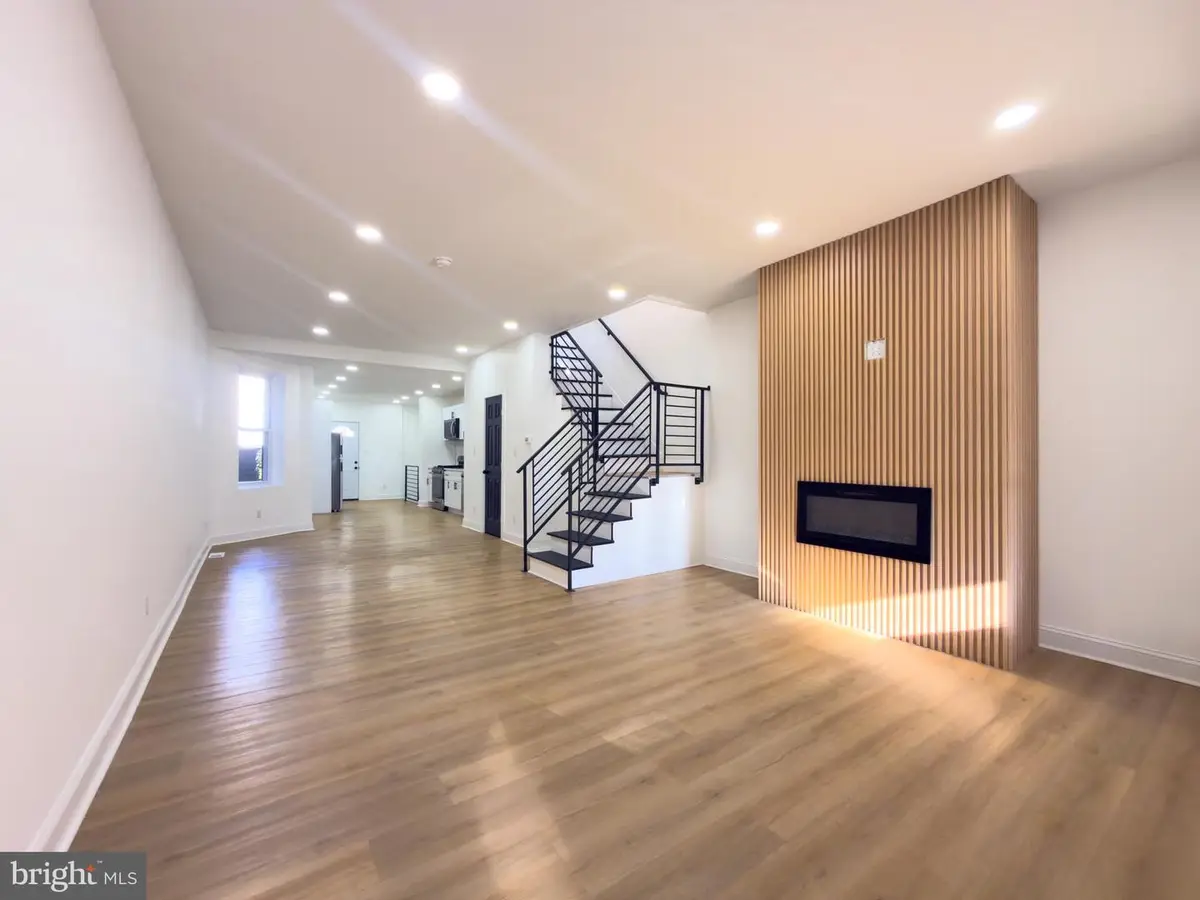 5237 Greenway Ave, Philadelphia, PA 19143 - Image #1