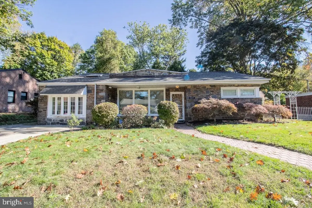 302 Crest Park Rd, Philadelphia, PA 19119 - Image #1