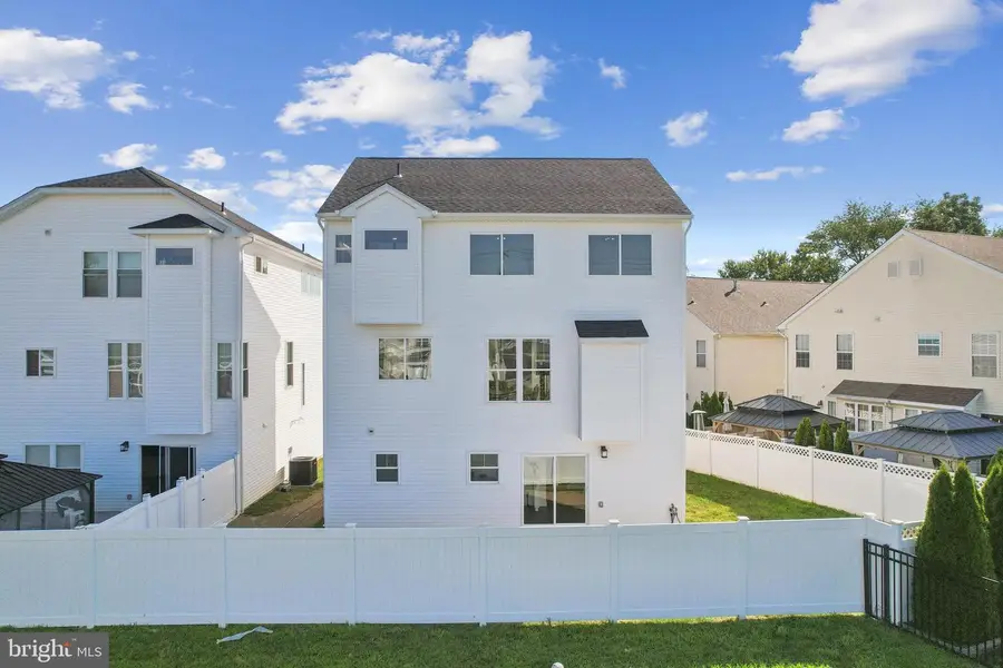 9838 Legion St #4, Philadelphia, PA 19114 - Image #3