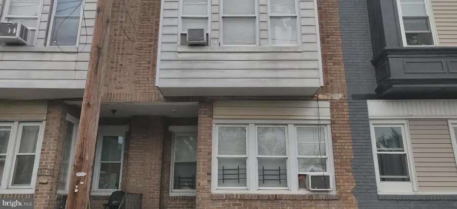 6161 Yocum St, Philadelphia, PA 19142 - Image #2