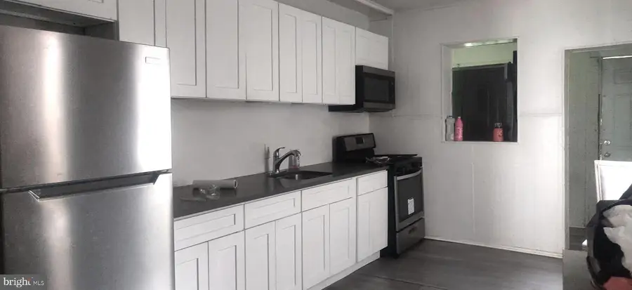 6520 Allman St, Philadelphia, PA 19142 - Image #2