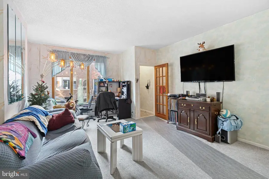 1211 Durfor St, Philadelphia, PA 19148 - Image #3