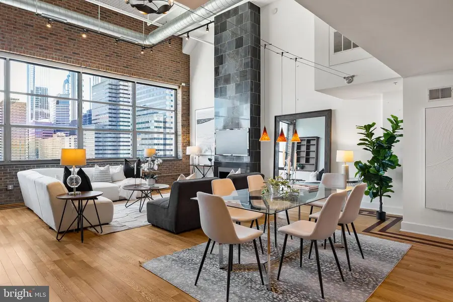 2200 Arch St #1208, Philadelphia, PA 19103 - Image #2