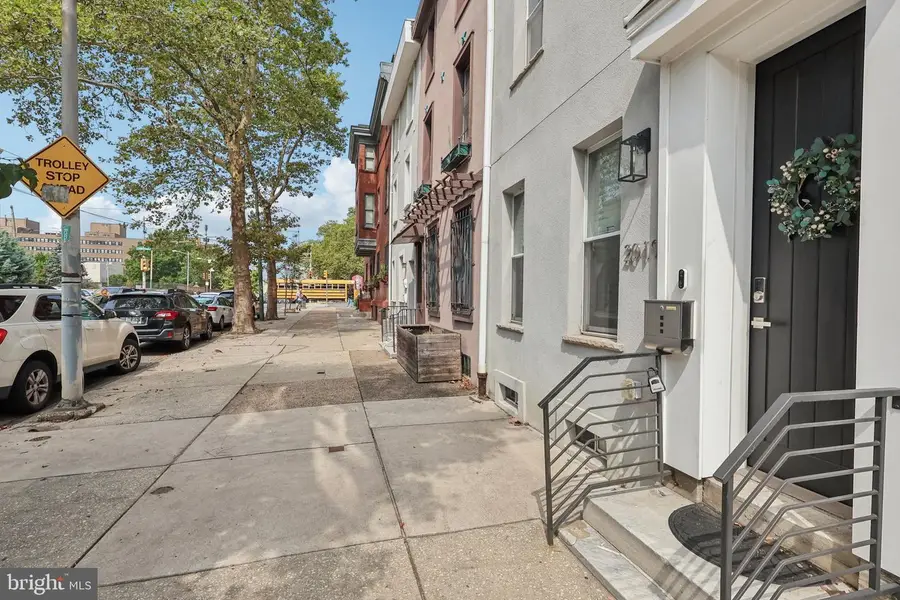 2019 W Girard Ave, Philadelphia, PA 19130 - Image #2