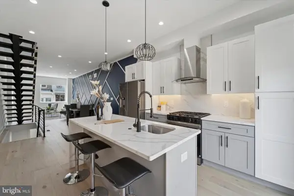 2751 E Pacific St, PHILADELPHIA, PA 19134