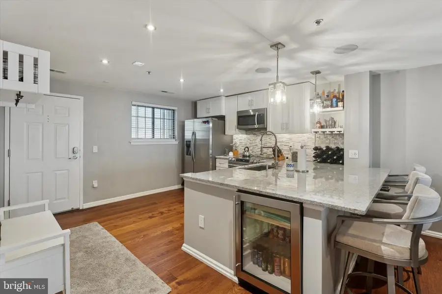 2 Leverington Ave #21, Philadelphia, PA 19127 - Image #2