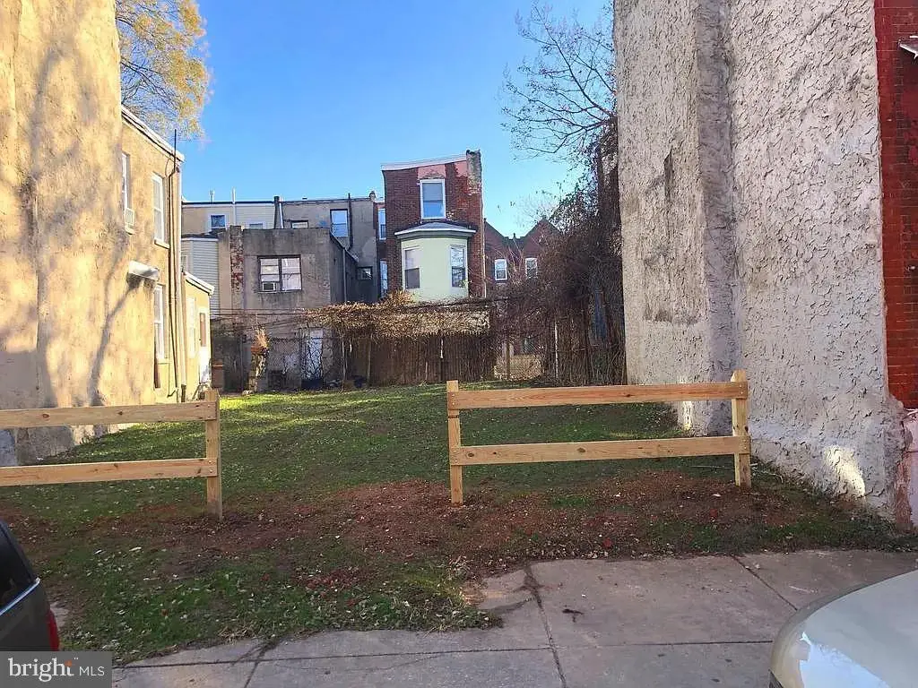 2105 N Woodstock St, Philadelphia, PA 19121 - Image #1