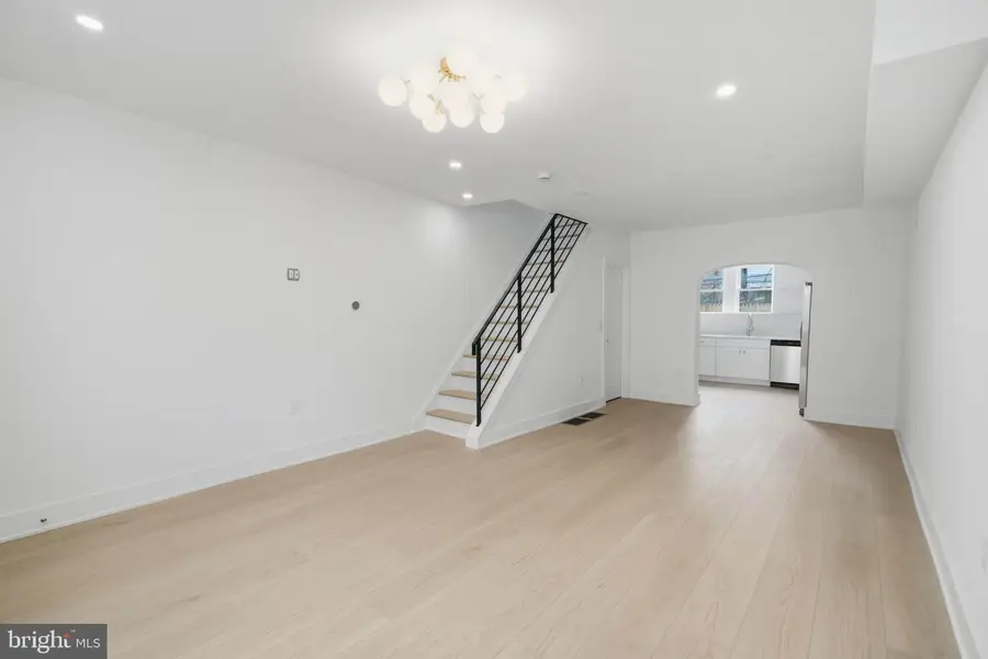 2033 S Mildred St, Philadelphia, PA 19148 - Image #3