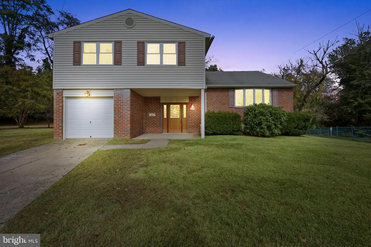 421 Jonathan Pl, Philadelphia, PA 19115 - Image #1