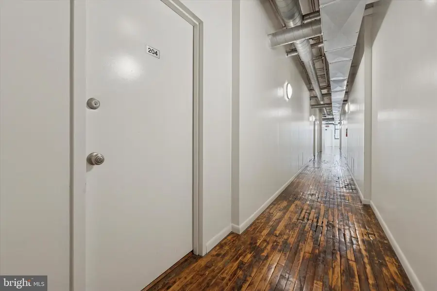 314-22 N 12th St #204, Philadelphia, PA 19107 - Image #3